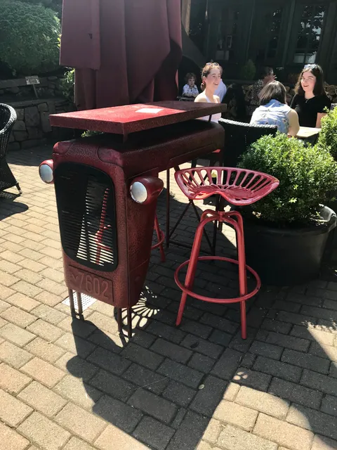 Maguires Cafe & Gift Shop