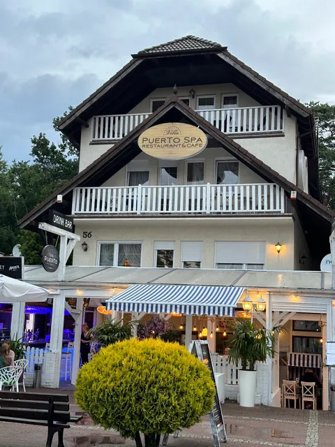 Villa Puerto Restaurant & Cafe