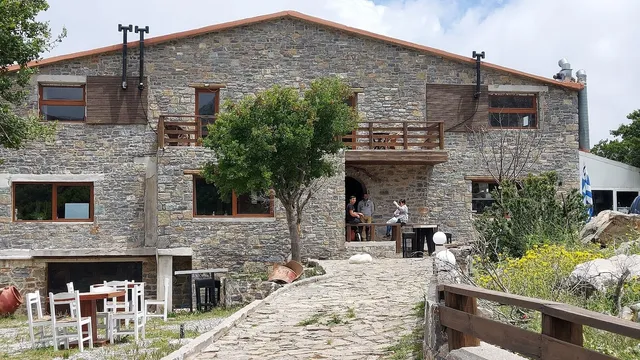 Psiloritis Kalamaki rent rooms