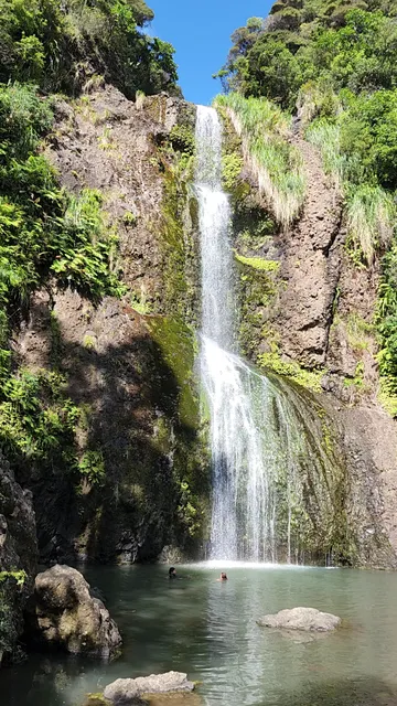 Kitekite Falls Walk Carpark