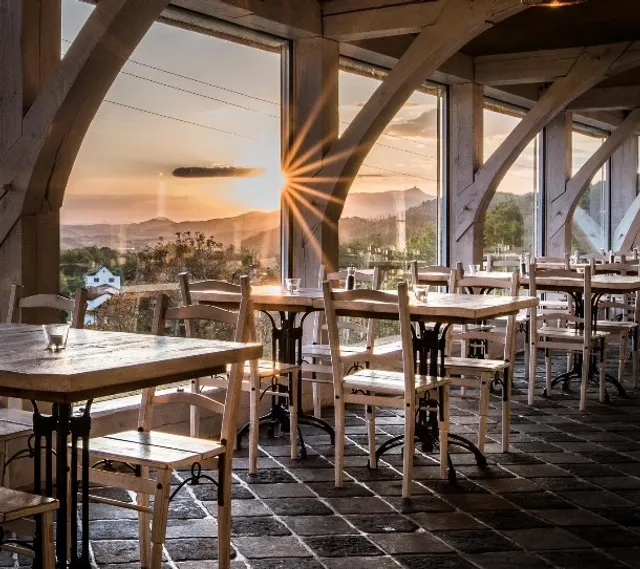 Frýdštejn Smithy resort