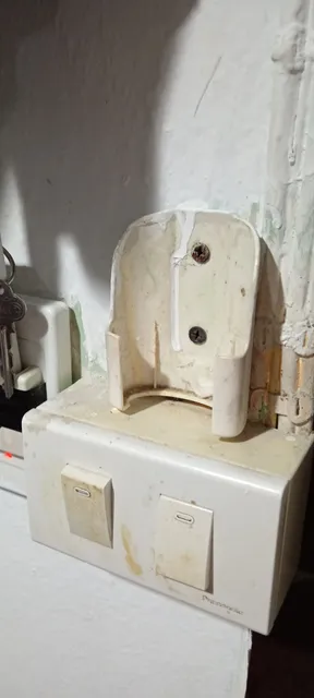 Bang sit Guest House