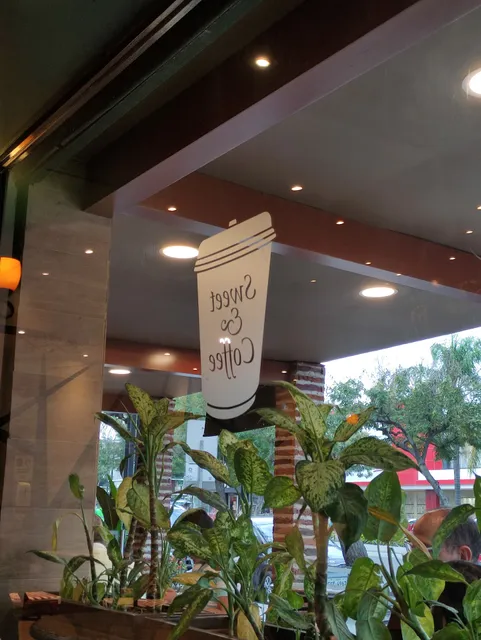 Sweet & Coffee - Urdesa