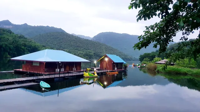 แพวิวเวอร์ เอราวัณ