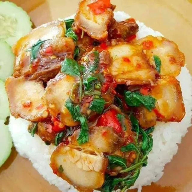 ร้านป้าแหมวตามสั่งใต้ต้นโพิธิ์