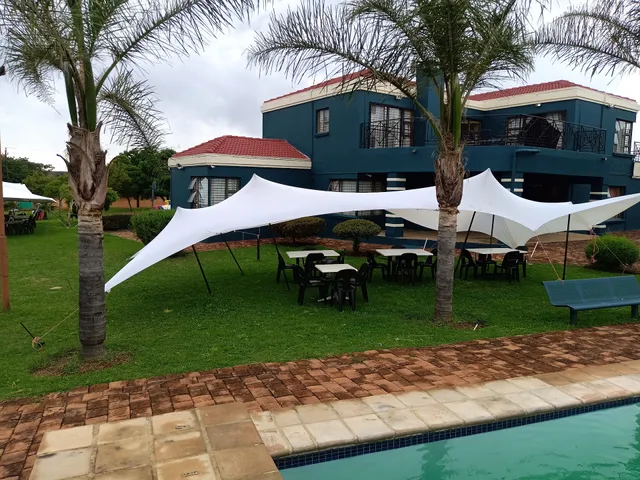 Motse Mofenyi Guest House and Lodge