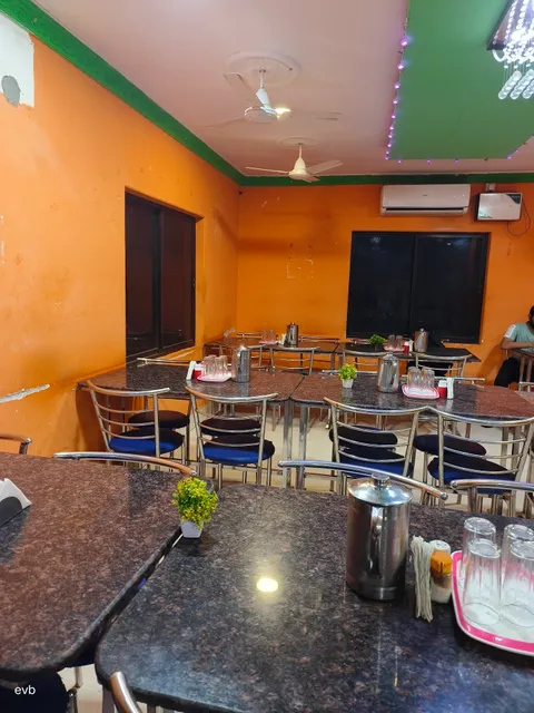 Hyderabadi Biryani House