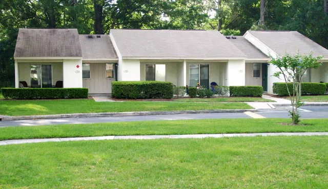 Lake Butler Apartments