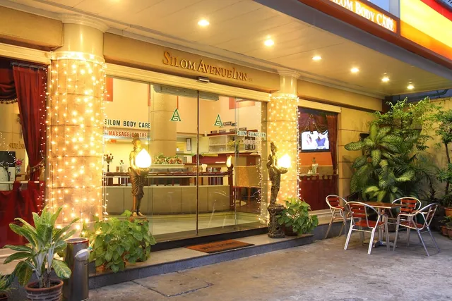 Silom Avenue Inn Hotel