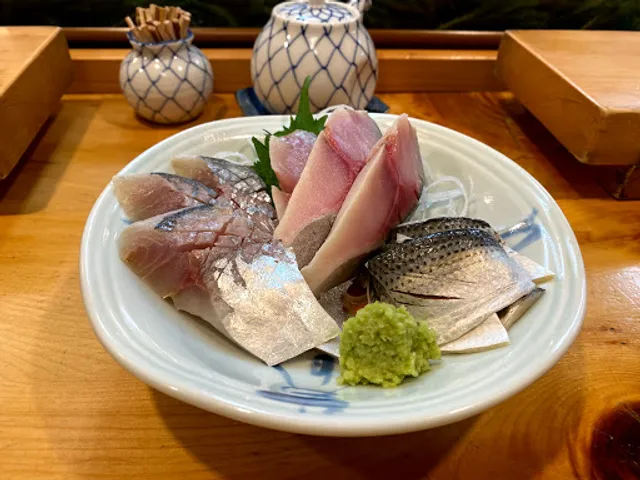 Ikoma Sushi