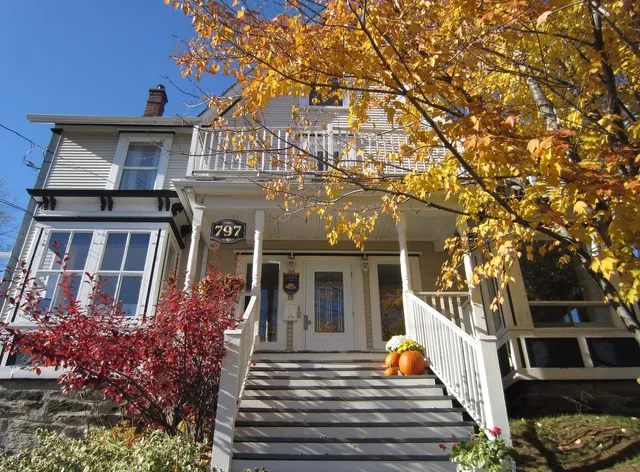 Auberge Marquis de Montcalm - # enr. 180202