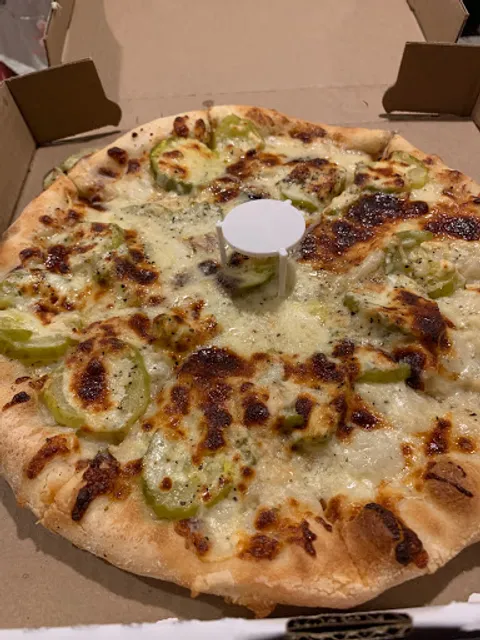 Nina's Wing Bites & Pizza in Clarks Summit