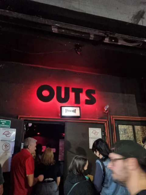 Clube Outs