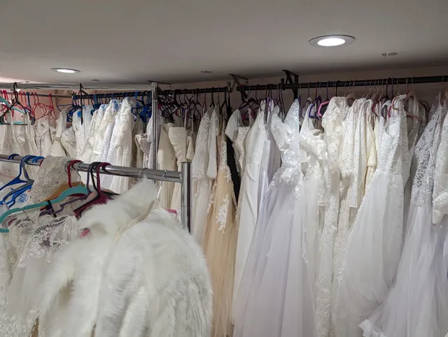 Helens dress rentals