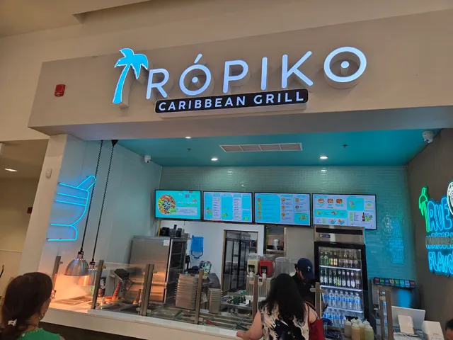 Trópiko Plaza Centro