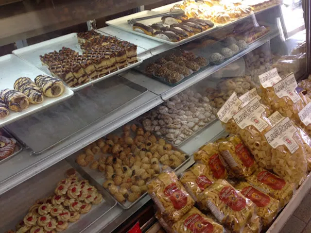 North Pole Bakery (Lucy)