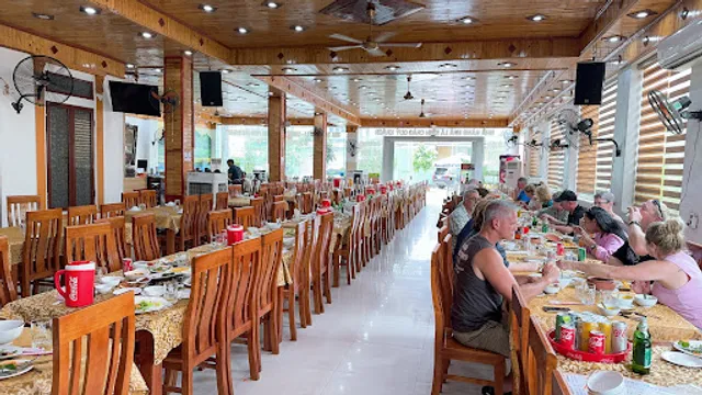 Nhà Hàng Nhà Lá-Chim To Dần