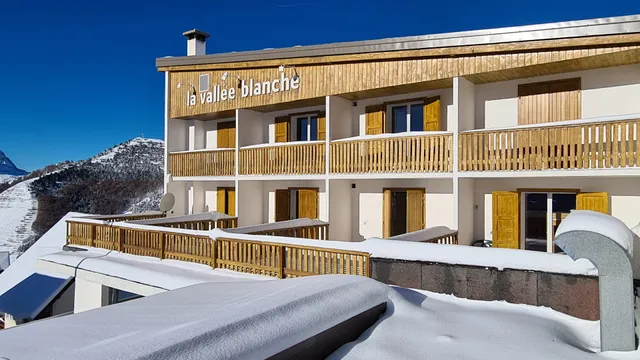 Clubhotel Vallée Blanche - SkiBound