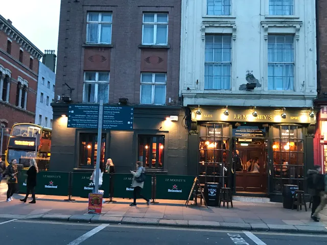 J.P. Mooney’s Traditional Irish Pub