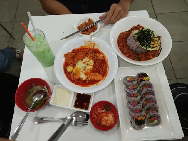 Hanuri Korean Fast Food