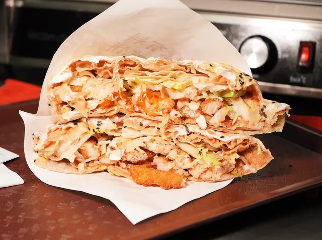 Ms. Wu Savory Crepes 吴小糖沙拉煎饼果子