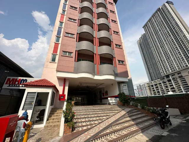 MH Maison by Manhattan Group