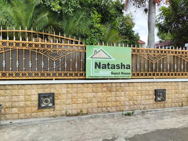 NATASHA GUESTHOUSE