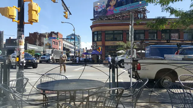 Salsarita's Fresh Mexican Grill