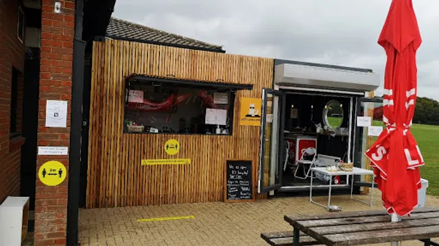 Lazy Llama Cafe, Greenwood Park