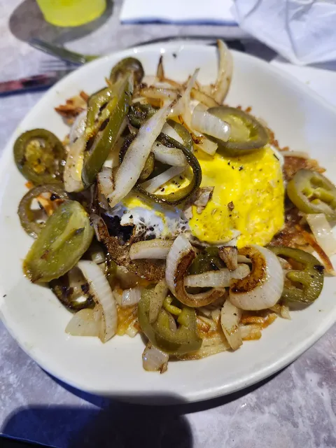 Lundy's Dive Bar & Grill