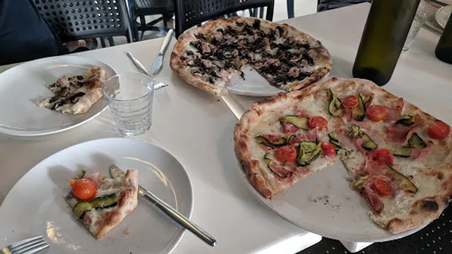 The Chicken Specialist