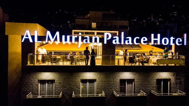 Al Murjan Palace Hotel