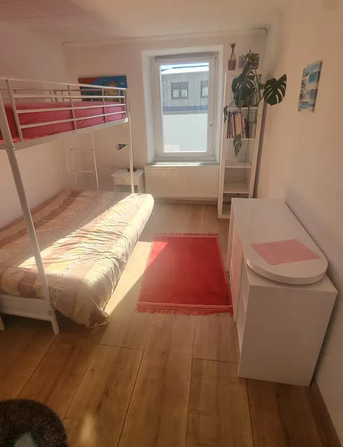 Relax Cozy Wellbeing Room Near train station