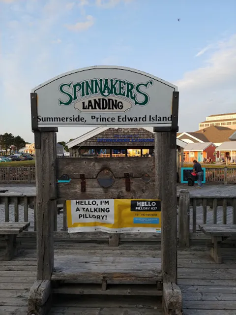 Deckhouse Pub & Eatery