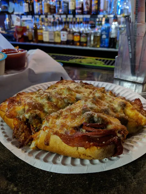 Family Pizza & Cocktail Lounge