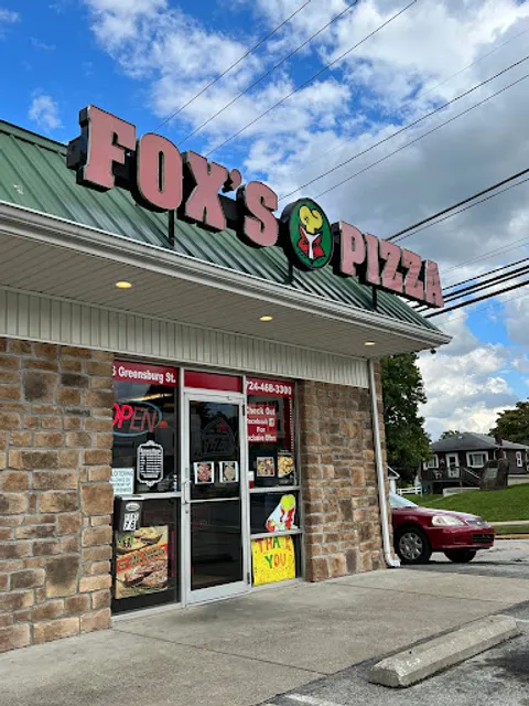 Fox's Pizza Den