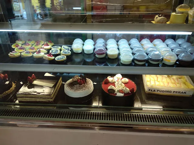 Laritta Bakery - Perak Timur