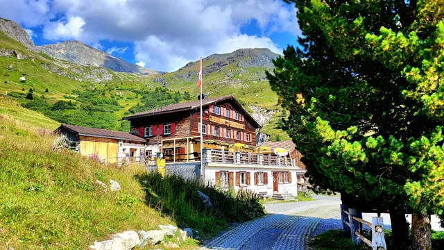 Berghaus Piz Platta | Hotel & Restaurant