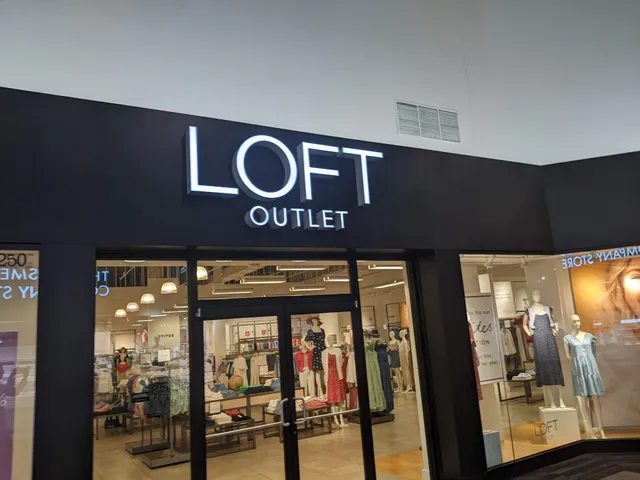 LOFT Outlet