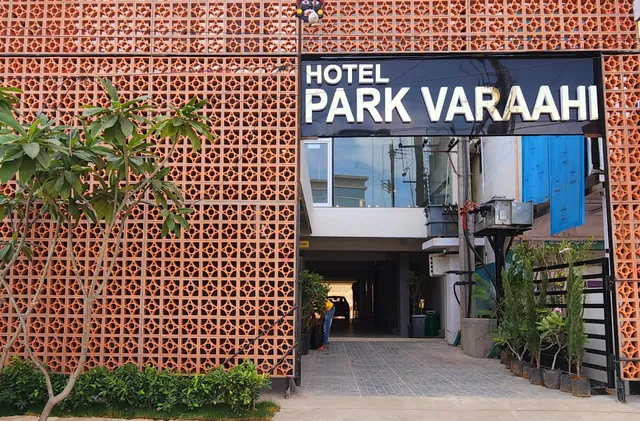 Hotel Park Varaahi