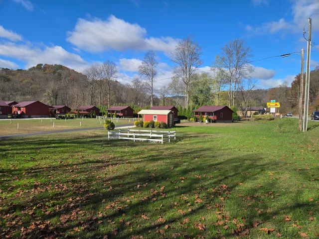 Ela Shores Cabins I Bryson City, NC Cabin Rentals