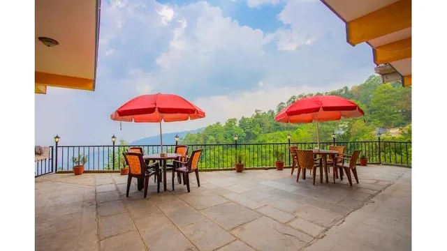 OYO 412 Sunrise Moon Beam Hotel