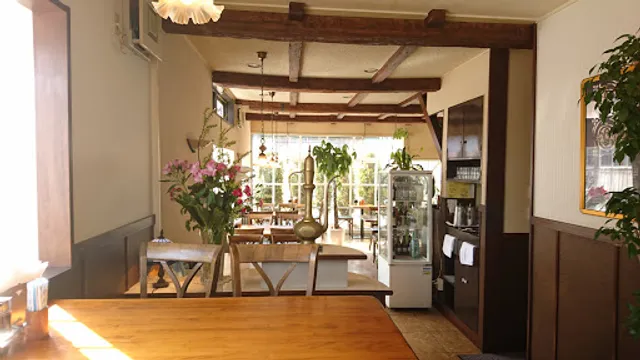 レストランカヤ