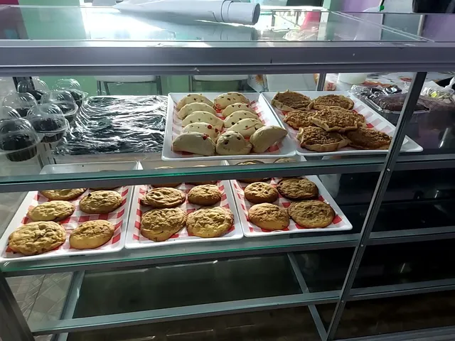 Cahuita's Taste Caribbean Soul Food