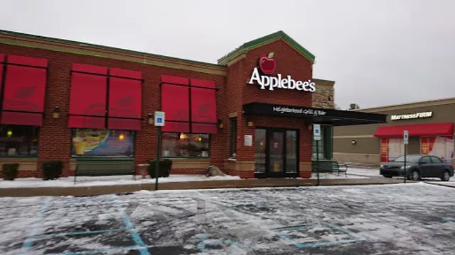 Applebee's Grill + Bar