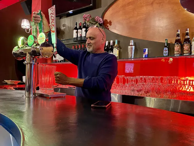 Restaurant Mr. India Bar & Grill