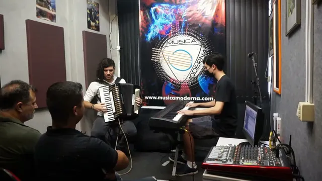 Escola Música Moderna