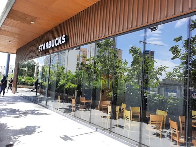 Starbucks Southwoods Mall