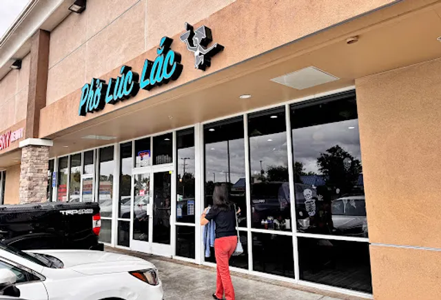 Pho Luc Lac
