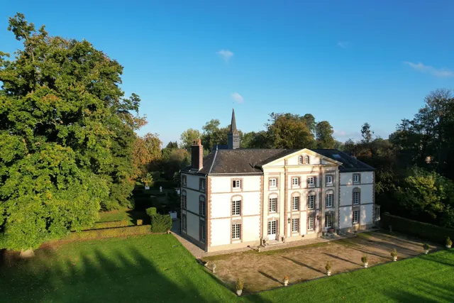 Le Domaine Des Jardins De Bracquetuit